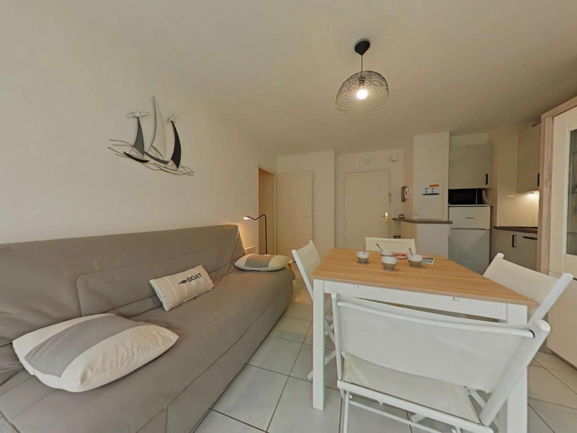 Appartement 2 Pieces Avec Parking Prive, Proche Plage Et Commerces, Saint-Gilles-Croix-De-Vie - Fr-1-224-783 Exteriér fotografie